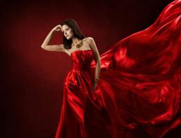 К чему снится красное платье: покупать, надевать, носить, порвать?